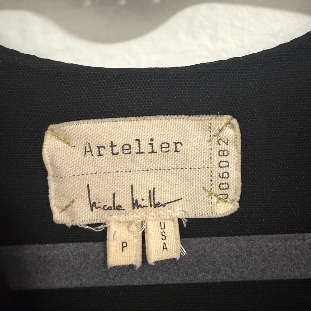 Nicole Miller Atelier Little Black Bandage Dress Long Sleeve V-Neck Bodycon XS - Picture 3 of 11